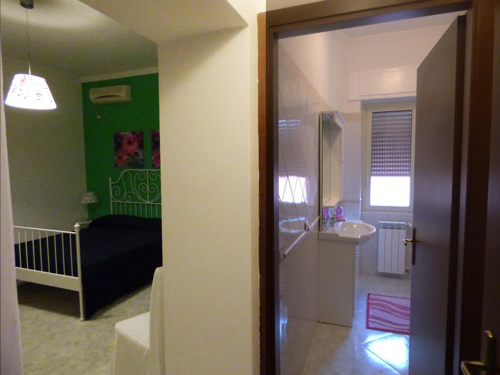 La Darsena Di Fiumicino Bed & Breakfast Phòng bức ảnh